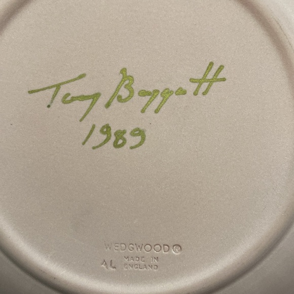 Set of Wedgwood Jasper Vintage Mini Plates - Picture 12 of 16